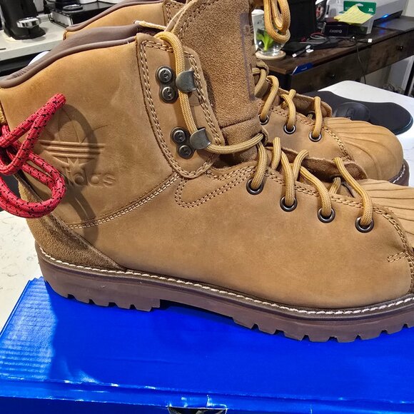 Adidas Superstar BOOT Sand Brown Black (JS0703) Men's Size 10 Boots Shoes NEW - Picture 1 of 12